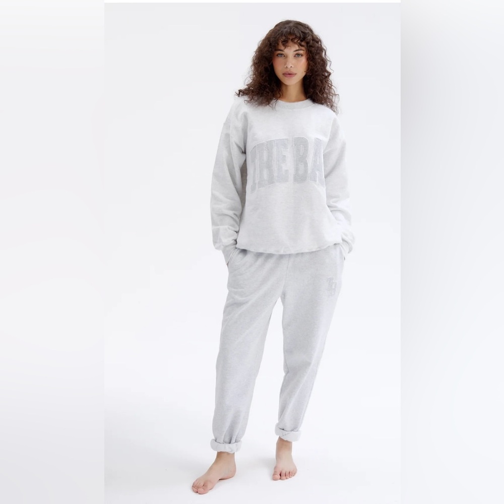 The Bar Gray Set Sweatshirt and Sweatpants
